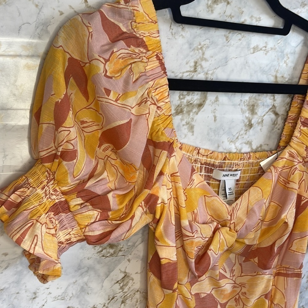 Nine West Floral Puff Sleeve Top l SIZE XS - Picture 6 of 12